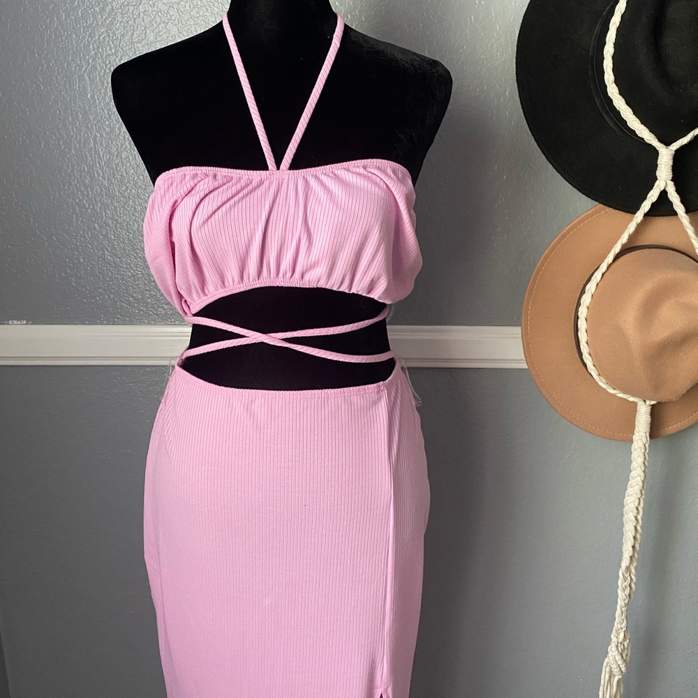 Pink Crop Top Set - Picture 2 of 4